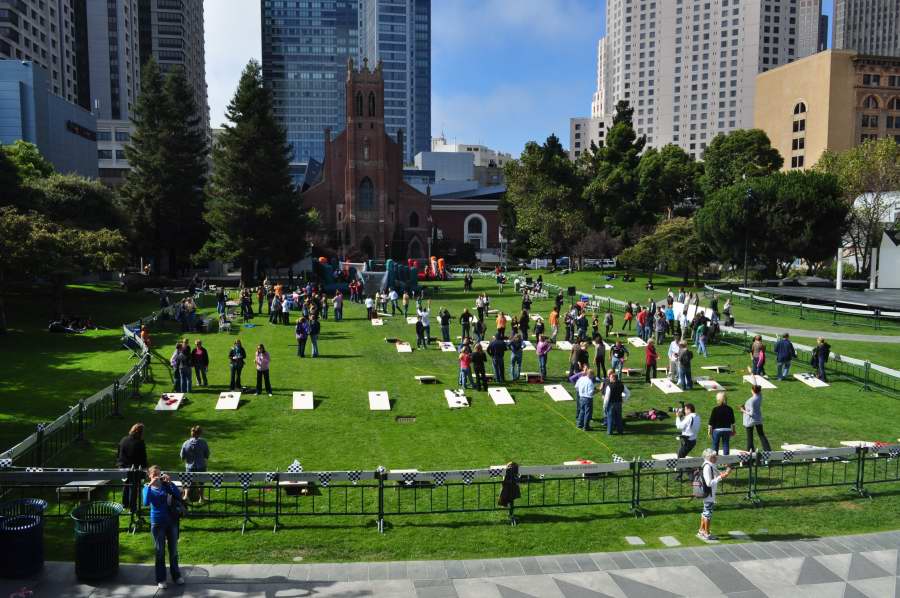 Teams in San Francisco get ready for Spring Games in the park.